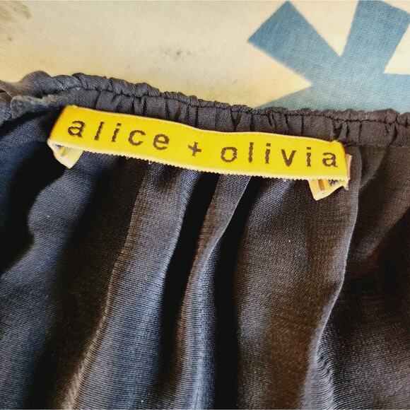 ALICE + OLIVIA WATERCOLOR DRESS SIZE MEDIUM - Picture 6 of 7